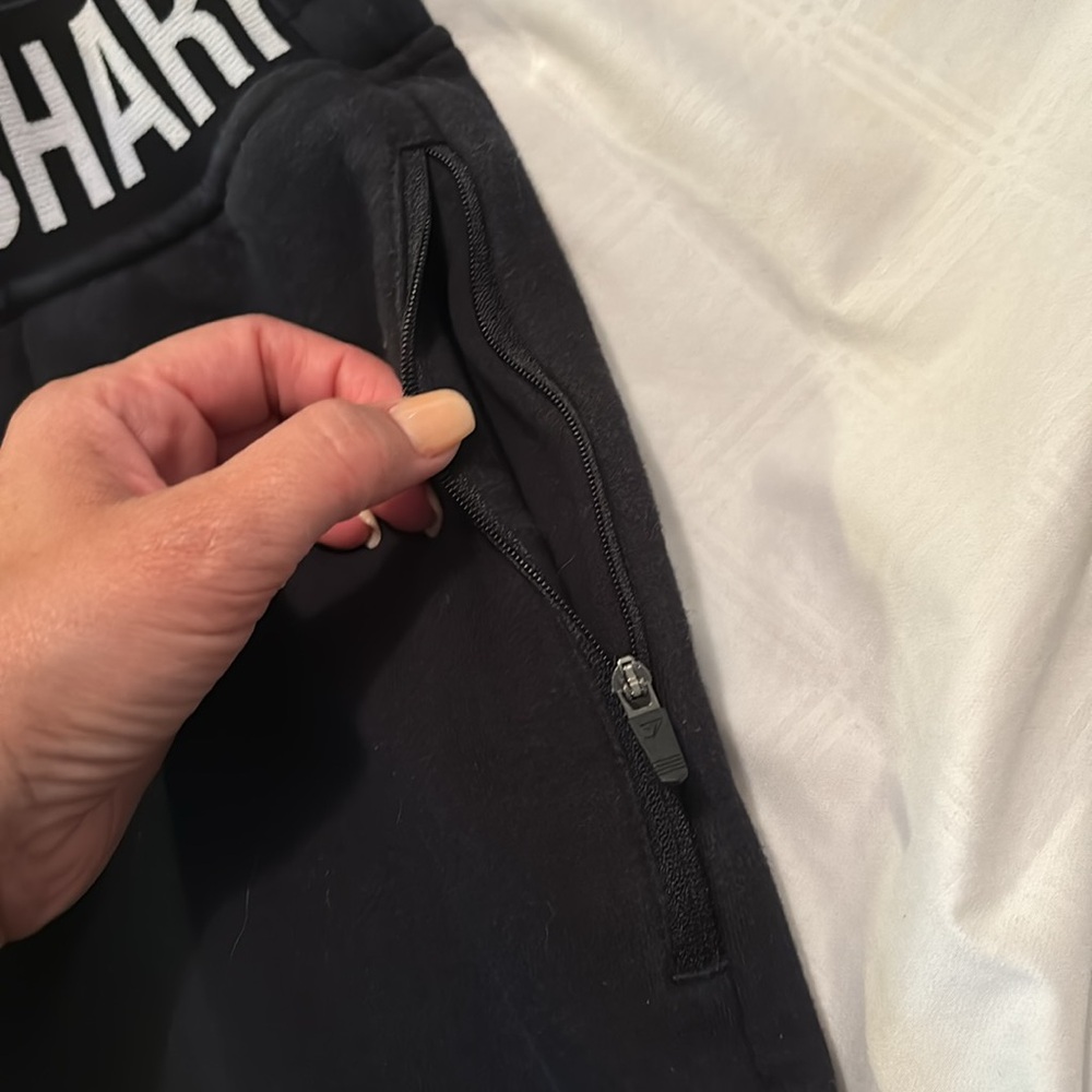 Gymshark joggers size XS - Picture 3 of 7